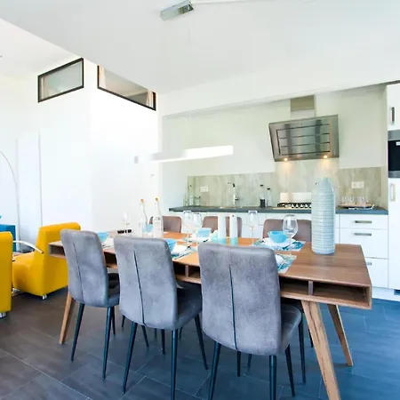 Luxury On A Park, Adjacent To The Hoge Veluwe National Park Holiday home *